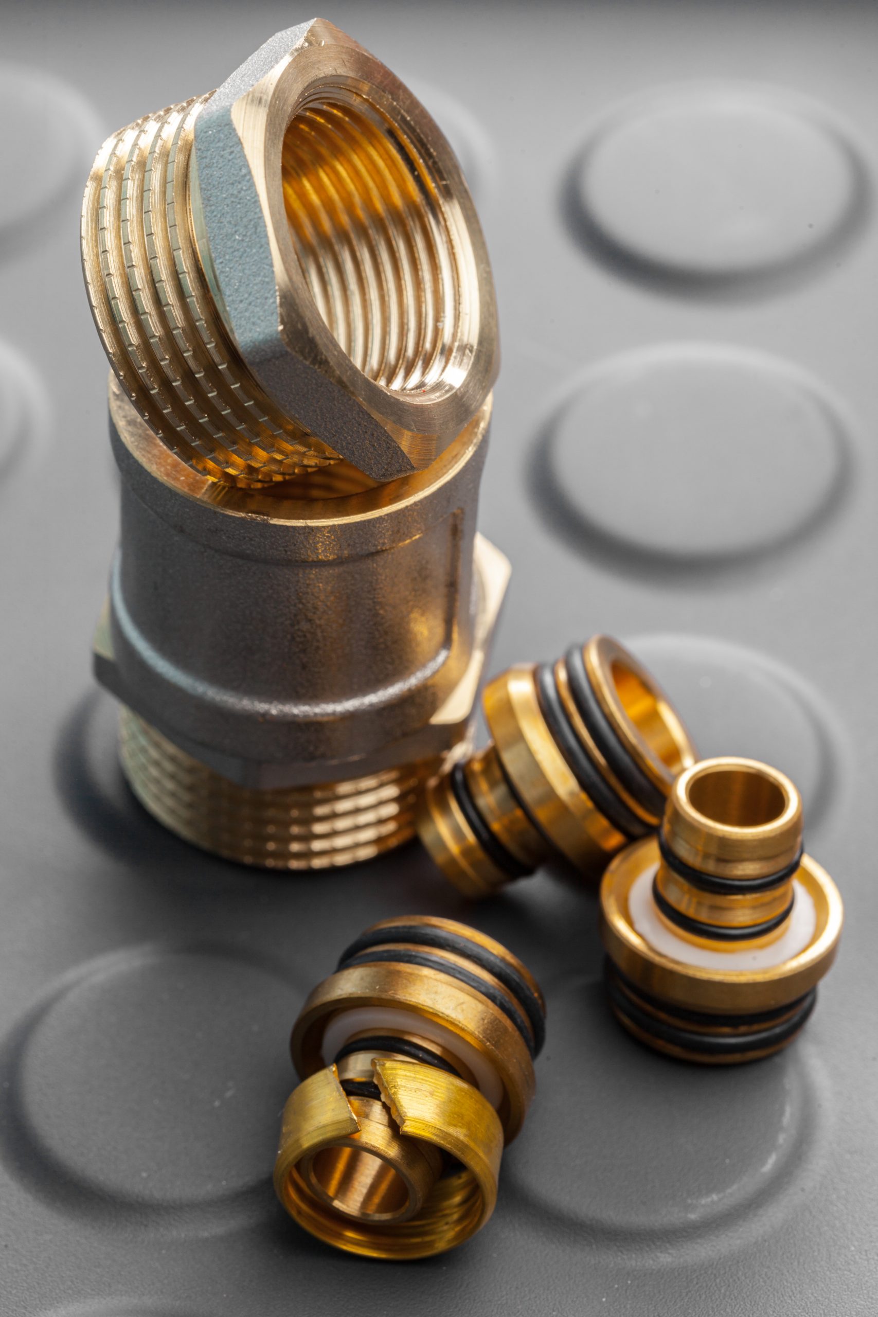 Conexiones y accesorios industriales